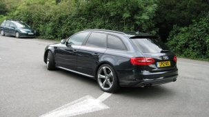 Audi S4 Avant Black Edition