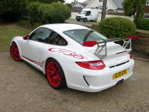 2010_Porsche_911_GT3_RS_-_Flickr_-_The_Car_Spy_(29)